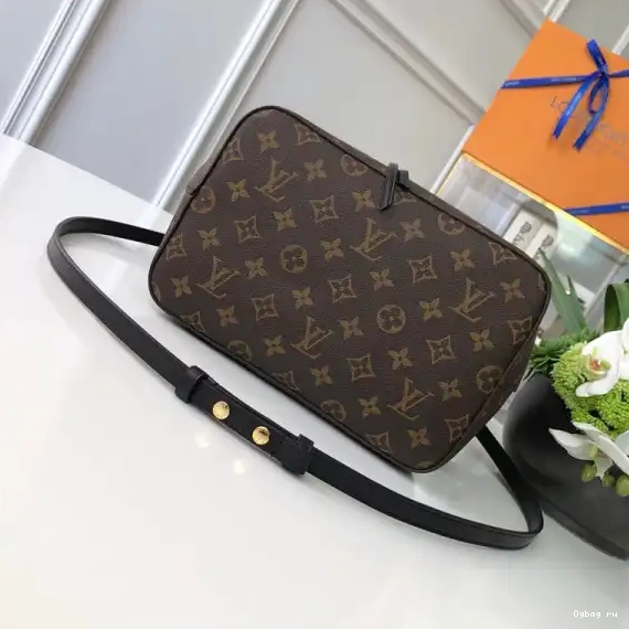 LOUIS NÉONOÉ VUITTON 0702